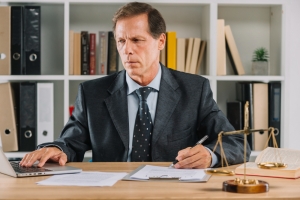 Navigating Professional Peril: The Business Case for a DUI Charges Lawyer Navigating Professional Peril: The Business Case for a DUI Charges Lawyer